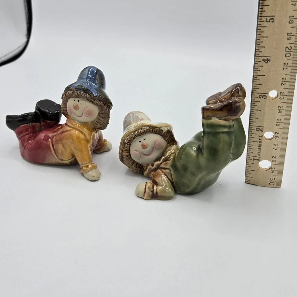 Vintage Pair‎ Porcelain Scarecrow Figurines Salt and Pepper Shakers Boy Girl